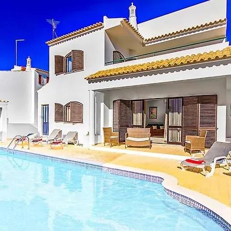Gale Sleeps 8 Pool Air Con Wifi Villa